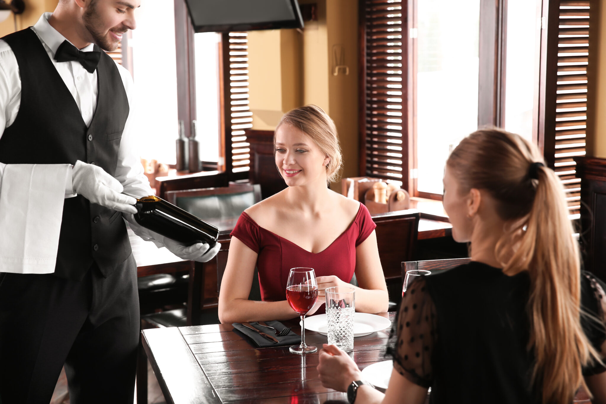 Le sommelier est aussi vendeur